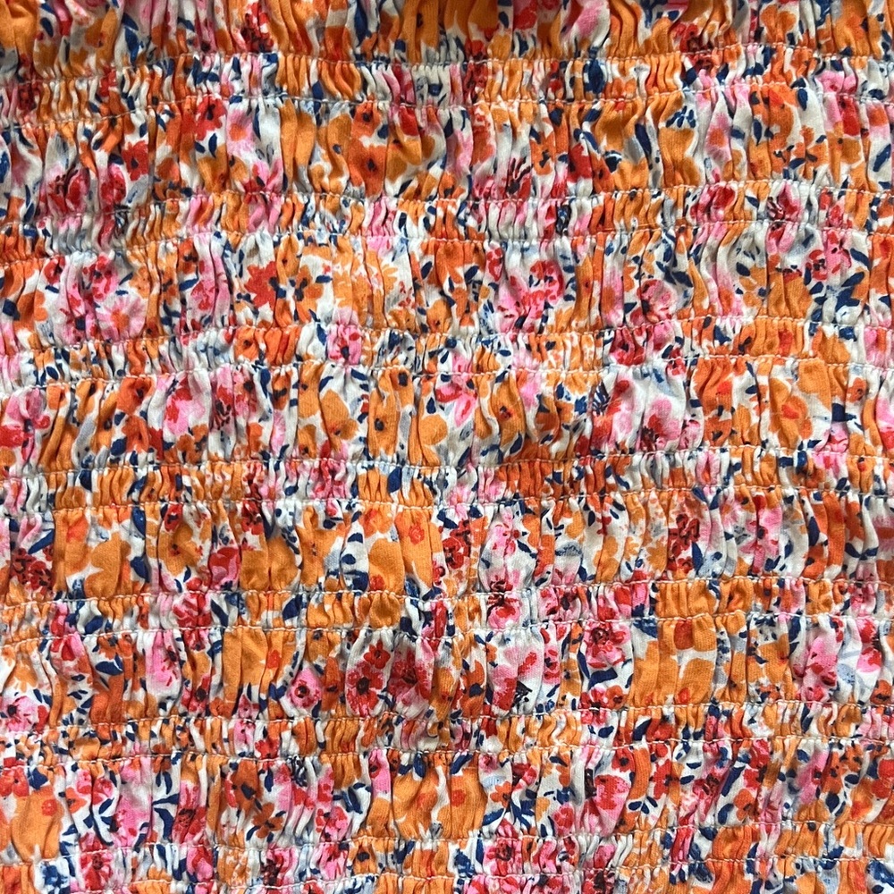 Old Navy Orange Floral Smocked Ruffle Strap Crop Top - Picture 4 of 4